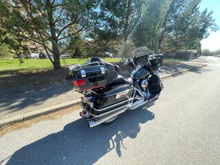 2011 Harley-Davidson Electra Glide, чёрный, 1050000 рублей, вид 3