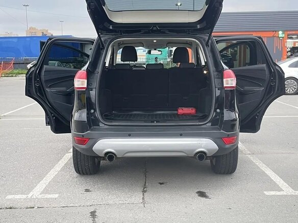 2016 Ford Kuga II, чёрный, 1030000 рублей - вид 7
