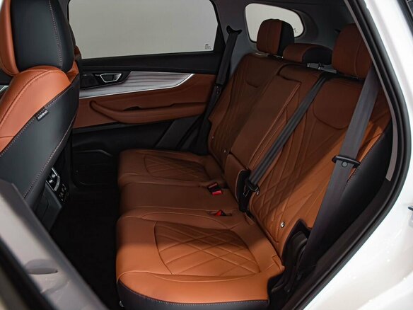 2023 Chery Tiggo 8 Pro Max I, белый, 2500000 рублей - вид 27