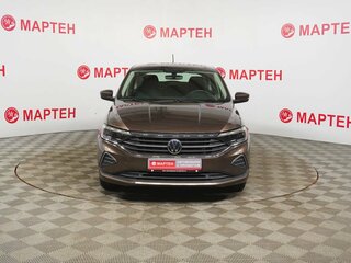 2021 Volkswagen Polo VI, коричневый, 1789000 рублей, вид 2