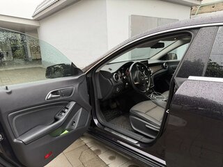 2014 Mercedes-Benz CLA 200 I (C117, X117), фиолетовый, 1410000 рублей, вид 4