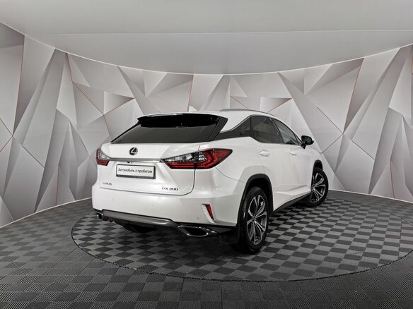 2018 Lexus RX 300 IV, белый, 4309000 рублей - вид 1