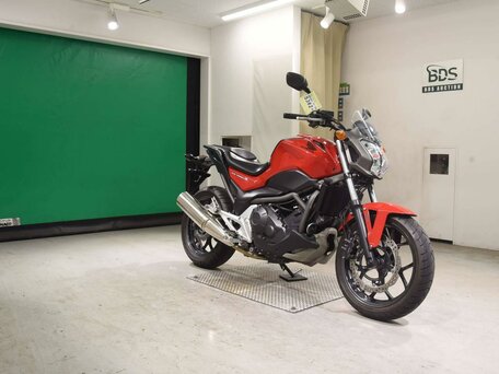 2013 Honda NC 700S, красный, 497000 рублей, вид 3