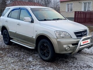 2005 Kia Sorento 5-speed I, белый, 650000 рублей, вид 3