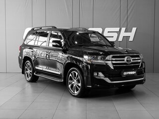 2019 Toyota Land Cruiser 200 Series Рестайлинг 2, чёрный, 6798000 рублей, вид 1