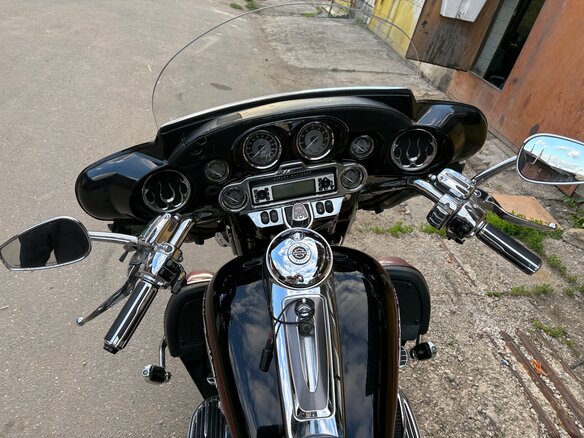 2011 Harley-Davidson Electra Glide, красный, 1075000 рублей - вид 7