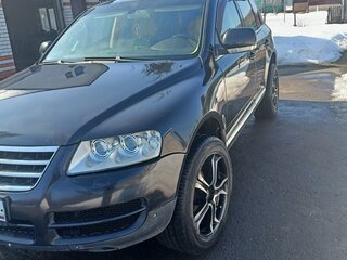 2006 Volkswagen Touareg I, чёрный, 750000 рублей, вид 2