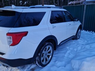 2019 Ford Explorer VI, белый, 3400000 рублей, вид 3