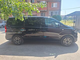 2019 Hyundai Grand Starex I Рестайлинг 2, чёрный, 3000000 рублей, вид 4