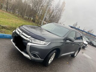 2016 Mitsubishi Outlander III Рестайлинг 2, серый, 1555000 рублей, вид 2