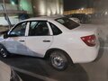 2013 Lada (ВАЗ) Granta I, белый, 450000 рублей - вид 4