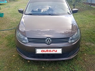 2014 Volkswagen Polo V, коричневый, 650000 рублей, вид 2