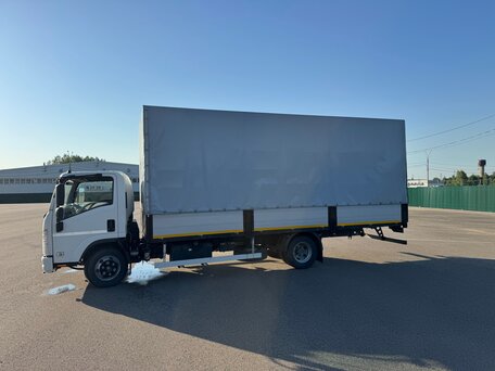 2023 Isuzu Elf (N-series), белый, 5000000 рублей, вид 2