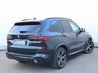 2021 BMW X5 40i IV (G05/G18), чёрный, 5299000 рублей, вид 4