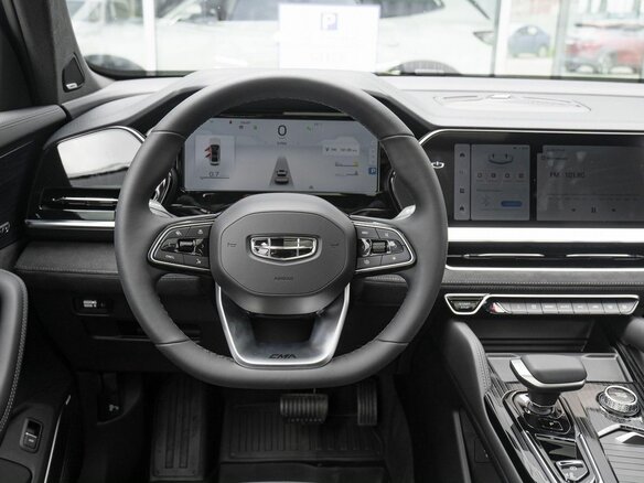 2026 Geely Monjaro I Рестайлинг, серый - вид 10
