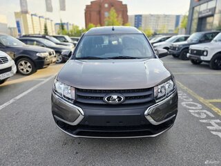 2026 Lada (ВАЗ) Largus I Рестайлинг, бежевый, 1677000 рублей, вид 2