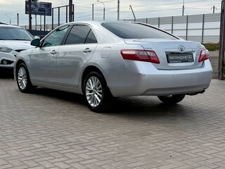 2010 Toyota Camry VI (XV40) Рестайлинг, серебристый, 1429990 рублей, вид 4