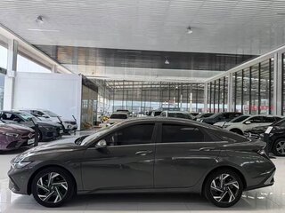 2023 Hyundai Elantra VII (CN7) Рестайлинг, серый, 1593000 рублей, вид 5