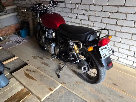 2024 Royal Enfield Interceptor 650, красный, 605000 рублей, вид 1