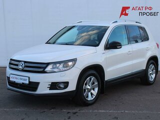 2013 Volkswagen Tiguan I Рестайлинг, белый, 1370000 рублей, вид 1