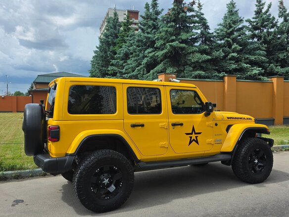 2019 Jeep Wrangler IV (JL), жёлтый, 5500000 рублей - вид 7