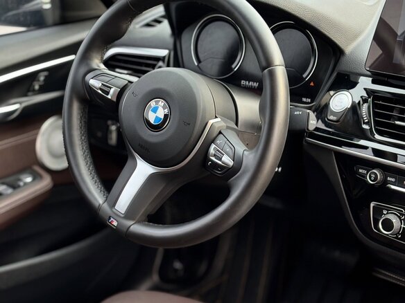 2023 BMW 1 серии 120i III (F52) Рестайлинг, синий, 1750000 рублей - вид 6