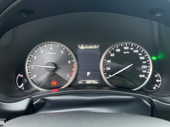 2018 Lexus NX 200 I Рестайлинг, белый, 3390000 рублей - вид 9