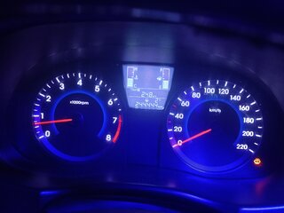 2014 Hyundai Solaris I Рестайлинг, серый, 850000 рублей, вид 3