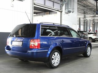 2003 Volkswagen Passat B5 Рестайлинг, синий, 547000 рублей, вид 4