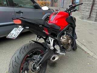 2019 Honda CB 650F, красный, 770000 рублей, вид 3
