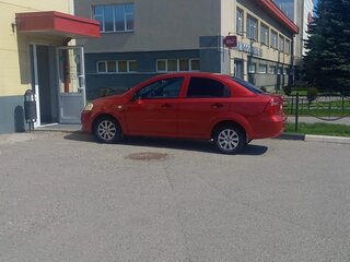 2008 Chevrolet Aveo I Рестайлинг, красный, 285000 рублей, вид 3