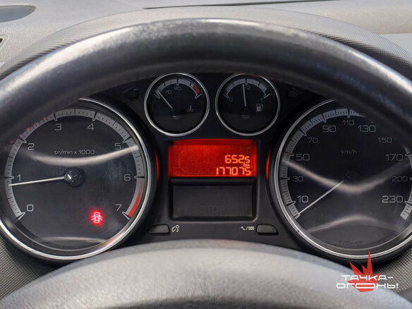 2011 Peugeot 308 I Рестайлинг, серебристый - вид 6