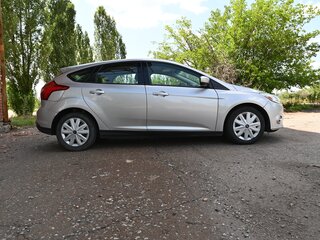 2012 Ford Focus III, серебристый, 715000 рублей, вид 4
