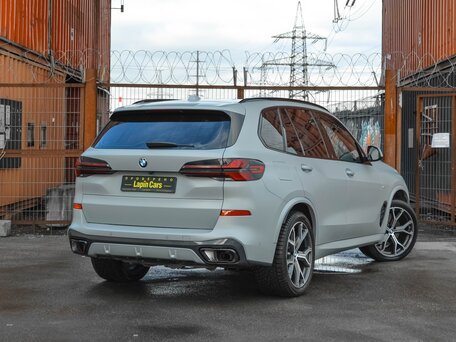 2023 BMW X5 30d IV (G05/G18) Рестайлинг, серый, 11449000 рублей, вид 5