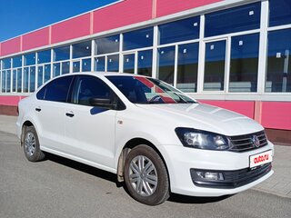 2020 Volkswagen Polo V Рестайлинг, белый, 1115000 рублей, вид 4