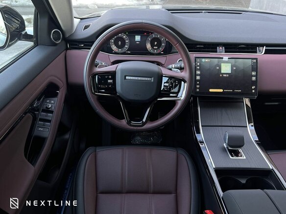 2025 Land Rover Range Rover Evoque P250 MHEV Long II Рестайлинг, зелёный, 5790000 рублей - вид 10