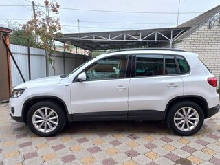 2016 Volkswagen Tiguan Euro 6 I Рестайлинг, белый, 1700000 рублей, вид 5