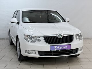 2010 Skoda Superb II, белый, 1050000 рублей, вид 2