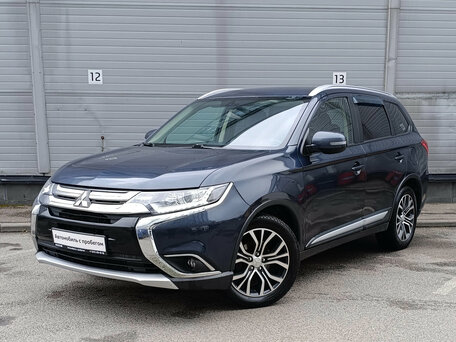 2017 Mitsubishi Outlander III Рестайлинг 2, чёрный, 1269000 рублей, вид 1