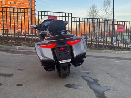 2019 Honda GL 1800 Gold Wing, серебристый, 1950000 рублей, вид 5