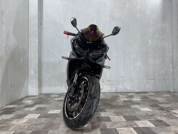 2023 Honda CBR 650R, чёрный, 965000 рублей - вид 8