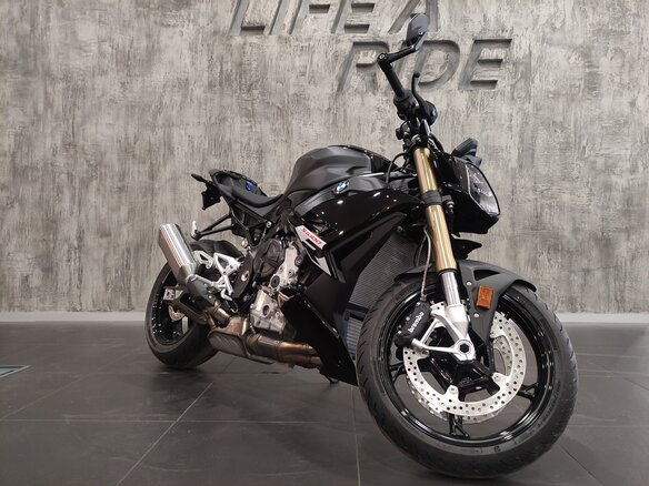 2025 BMW S 1000 R, серый, 2472750 рублей - вид 1