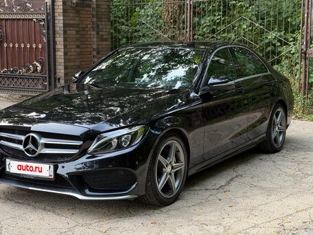 2015 Mercedes-Benz C-Класс 180 IV (W205), чёрный, 2350000 рублей, вид 1