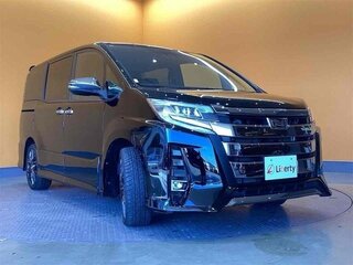 2021 Toyota Noah III (R80) Рестайлинг, чёрный, 1995000 рублей, вид 1