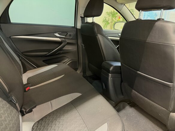 2023 Lada (ВАЗ) Vesta I Рестайлинг (NG), белый - вид 9