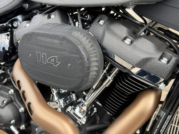 2024 Harley-Davidson Fat Bob, серый, 1700000 рублей - вид 14
