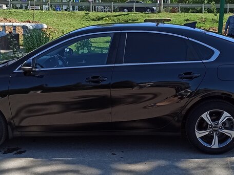 2019 Kia Cerato IV, чёрный, 1900000 рублей, вид 4