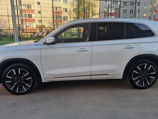 2023 Geely Monjaro I, белый, 2880000 рублей, вид 4
