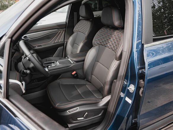 2026 Geely Okavango I Рестайлинг, синий, 3870900 рублей - вид 34
