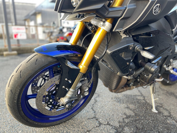 2017 Yamaha MT-10SP, серебристый, 970000 рублей - вид 5